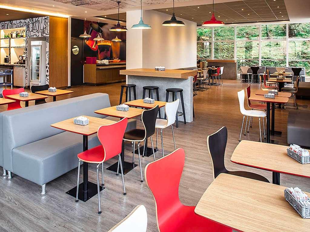 Hotel Ibis Juiz de Fora Restaurant foto